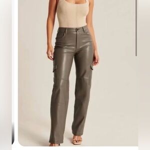 Abercrombie & Fitch cargo pants